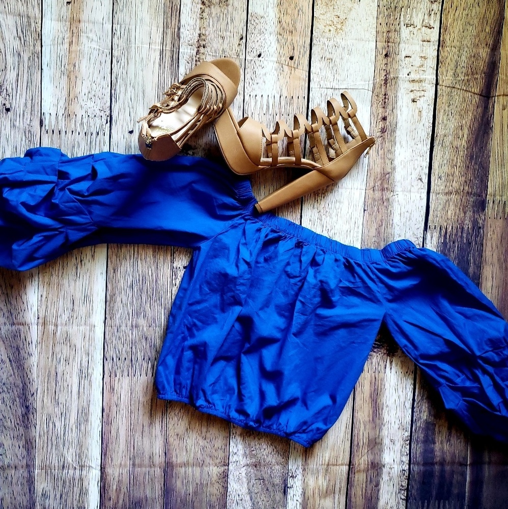 Ruffle Sleeved Royal Blue Crop Top